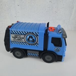 Road Rippers City Service Fleet Garbage Truck Lights Up Sound Moves Works Well